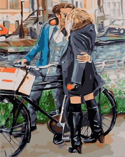 Картина по номерам 40x50 Страстный поцелуй у велосипеда