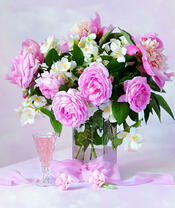 Без бренда «Нежный букетик с розами и настойка» в Санкт-Петербурге